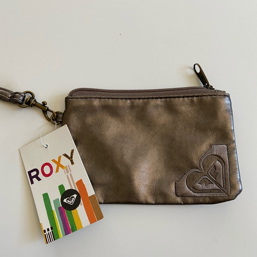 NWT Roxy pouch
